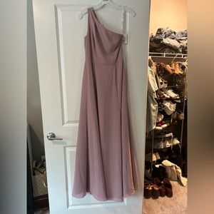 David’s bridal Quartz chiffon bridesmaid dress. Never worn before. Size 4.
